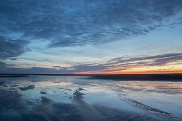 Zonsondergang aan de Maasvlakte van Heidi Bol