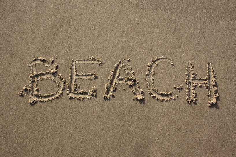 Beach écrit dans le sable par MSP Canvas