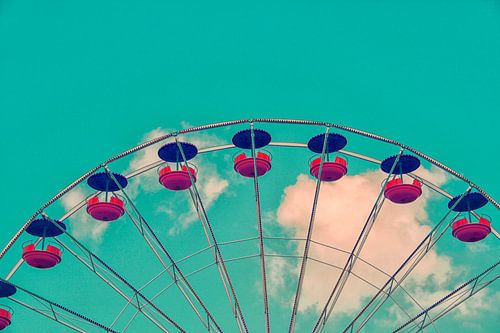 Reuzenrad in retro kleuren