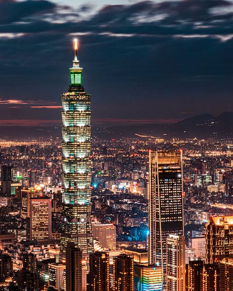 Taipei by Hello Pompoyo