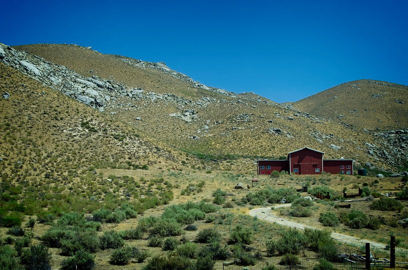 Little house on the prairie by Arjen van de Belt