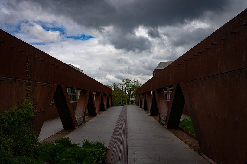 Beautiful bridge in Den Bosch by Kim Weijland