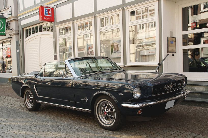 Ford Mustang noire par Anja Bagunk