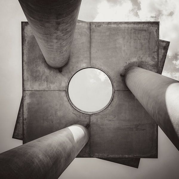 Sculpture by Ari Berkulin on the Waalkade Nijmegen by Nicky Kapel
