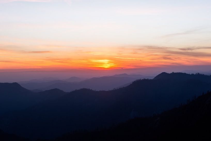 Coucher de soleil sur les montagnes du parc national de Sequoia dans la Sierra Nevada - Californie nature paysage photo print - photographie de voyage par LotsofLiekePrints