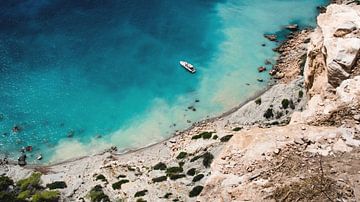 Ibiza, jacht voor de kust van Rob van Dongen