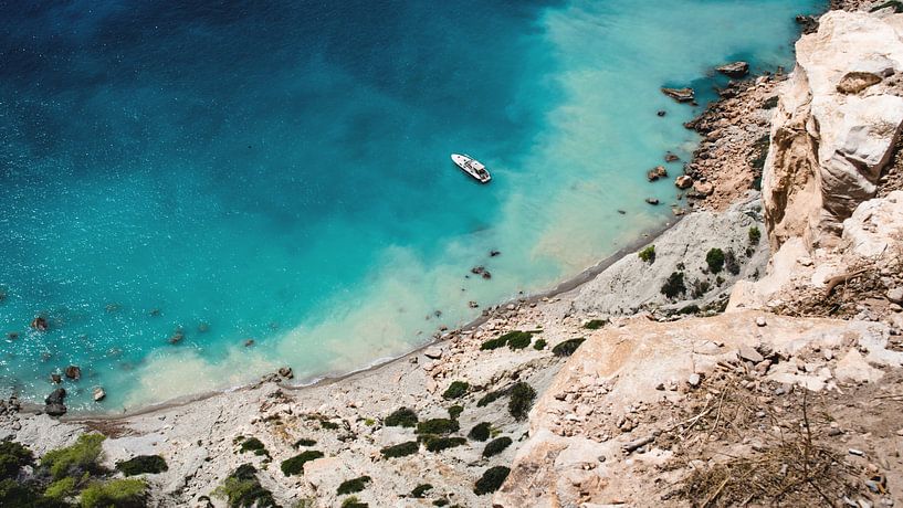 Ibiza, yacht au large de la côte par Rob van Dongen