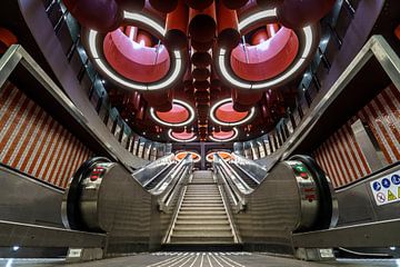 Pannenhuis metro station by Wil Crooymans