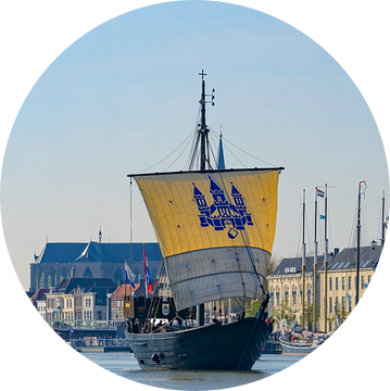 Kamper Kogge historische zeilboot op de IJssel in Kampen van Sjoerd van der Wal Fotografie
