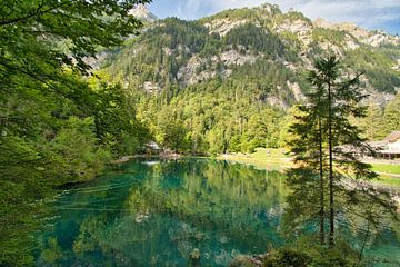 Blauw meer in Zwitserland van Tanja Voigt