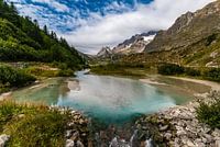 See zwischen den Bergen bei Courmayeur im Aostatal Italien