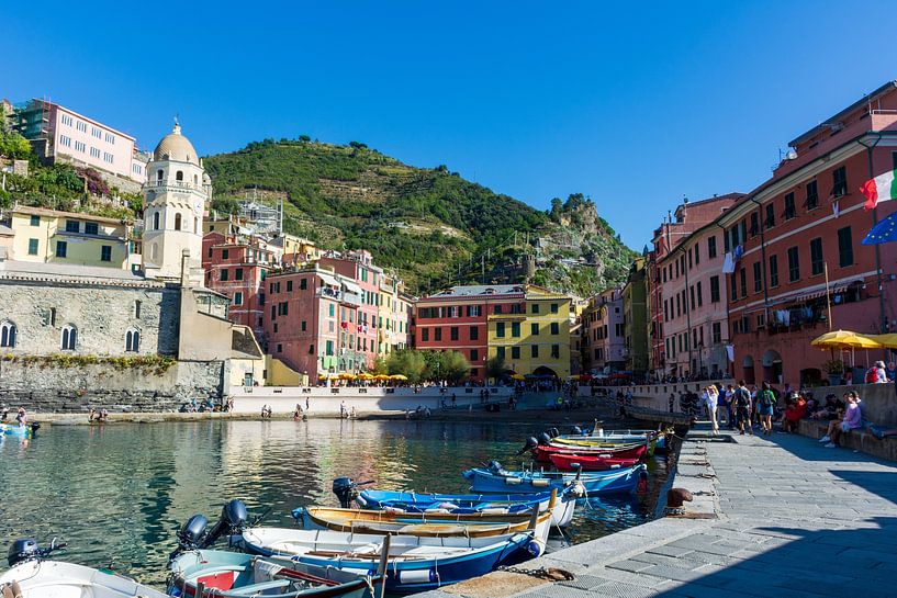 Hafen von Vernazza, Cinque Terre, Italien von Mark Scholten
