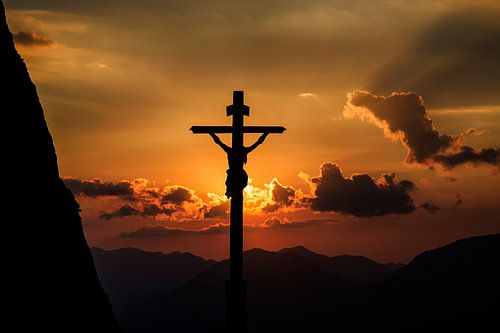 Cross in the evening light