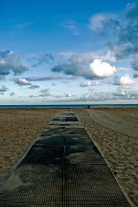 Foto eines Weges am Strand.