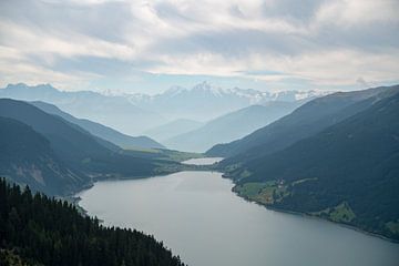 Blick über den Reschensee von Leo Schindzielorz