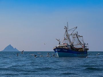 Fischkutter auf dem Nord Atlantik von Daniel Schütte