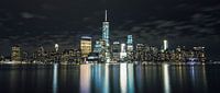 Manhatten Skyline by night.