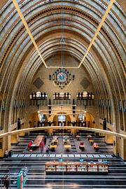 The building of the former Main Post Office of the Dutch city of Utrecht stands on the Neude. by Jolanda Aalbers