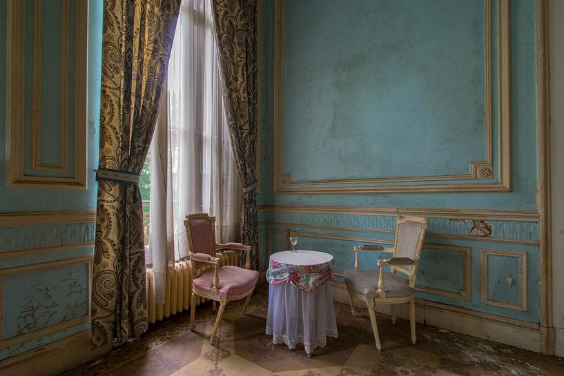 Chateau Cinderella by Tom van Dutch