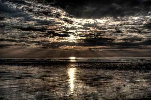 Zonsondergang De Panne HDR