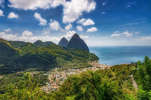 Pitons op het eiland Saint Lucia in het Caribisch gebied.