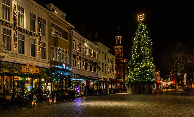 Place du marché de Noël à Breda par Ruud Morijn