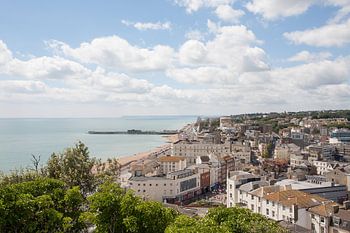 Een prachtig uitzicht over de stad Hastings 