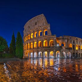Kolosseum Rom früh am Morgen von Dennis Donders