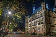 Deventer Brink de Waag bij avond by Han Kedde thumbnail