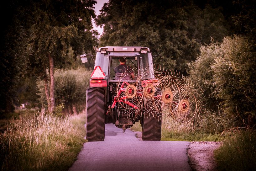 Tractor in de Alblasserwaard von Kees van der Rest