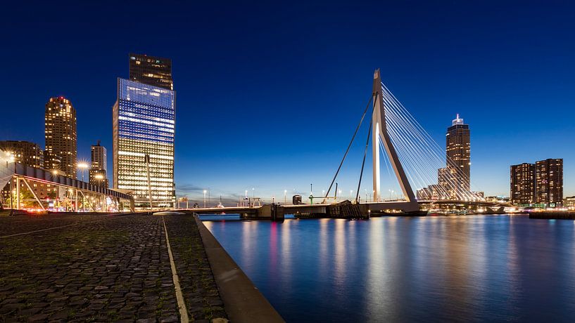 Pont Erasmus le soir par Edwin Muller