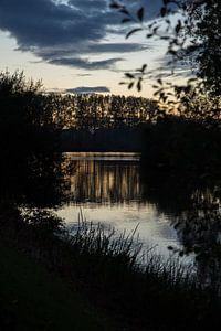 Coucher de soleil avec réflexion