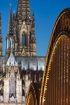 Ambiance du soir à la cathédrale de Cologne, Hohenzollernbrücke, Cologne sur Walter G. Allgöwer