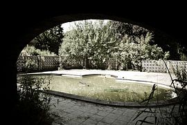 smimmingpool by H Nicolaas