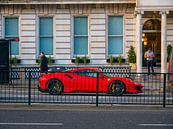 Ferrari in London (Piccadilly Road) von Matthijs Noordeloos Miniaturansicht