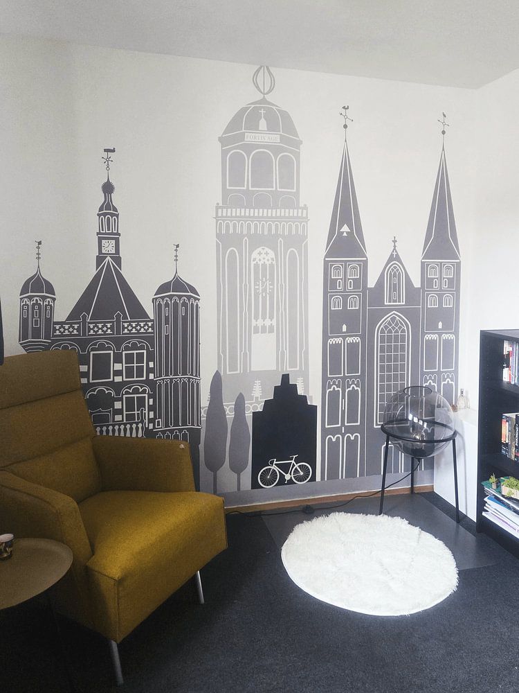 Skyline-Illustration der Stadt Deventer schwarz-weiß-grau  von Mevrouw Emmer 