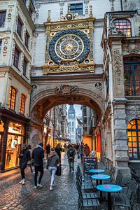 Het middeleeuwse Gros-Horloge van Rouen in Frankrijk (0196) van Reezyard