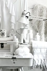 Nature morte en blanc. sur Therese Brals