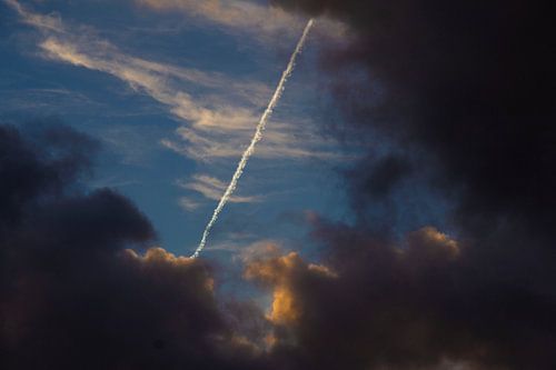 tussen het donkere is licht