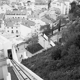 Uitzicht over Lissabon van Lieuwe Philipse