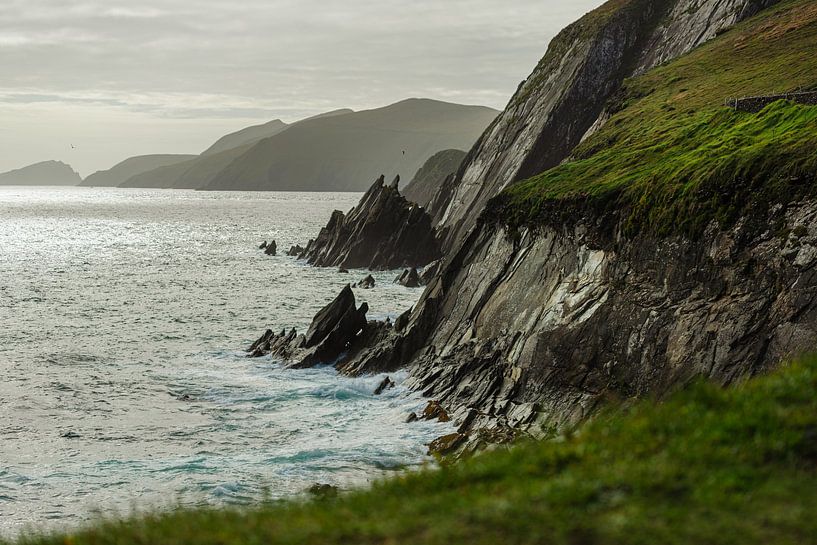 Ierland - Dingle Peninsula - Dunmore Head - ruige kliffen van Meleah Fotografie