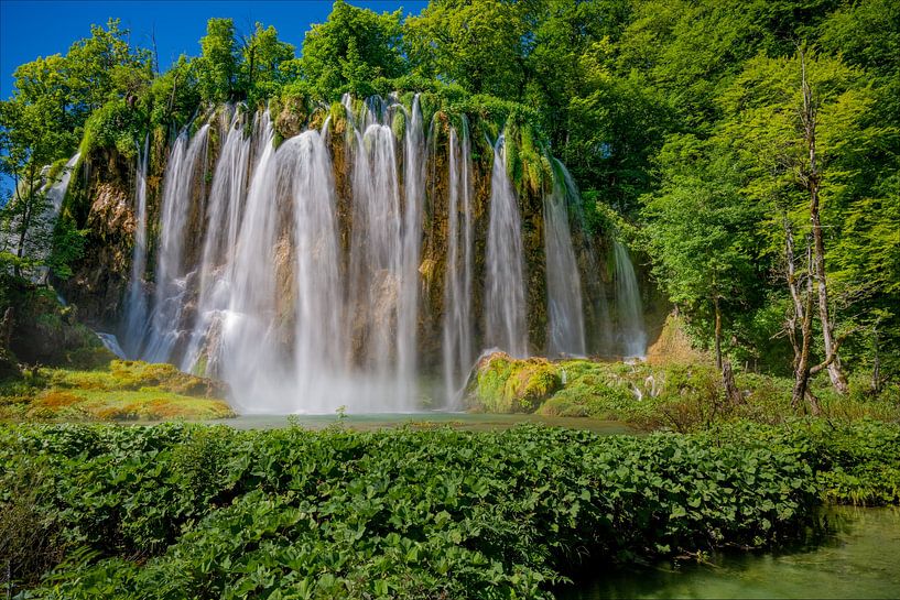 Wunderschöner Wasserfall in Plitvice, Kroatien von Kevin Pluk