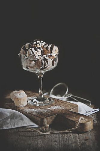 Puffies in low-key by Moody Food & Flower Shop