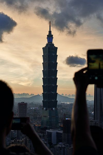Taipei by Hello Pompoyo