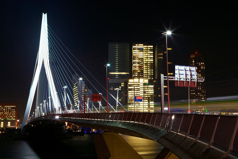 Erasmusbrug Rotterdam in december von Dexter Reijsmeijer