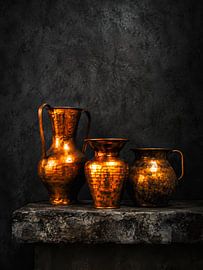 Koperen stilleven met warme gloed van Dutch Art Works