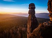 Zonsopgang bij Pfaffenstein in Saksisch Zwitserland van John Trap thumbnail