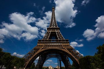 De Eiffeltoren in Parijs, Frankrijk van Blond Beeld