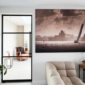 Klantfoto: Skûtsje in de avondzon en regenbui van ThomasVaer | Tom Coehoorn, als ArtFrame