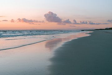 Zonsondergang Bretagne van HelloHappylife